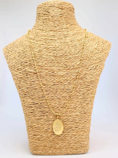 Collier or avec médaillon pin - Jour de mistral