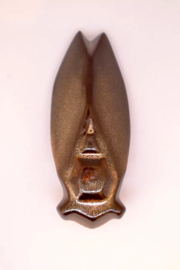 Cigale en faience - Cigale métallisée mordorée vue de dessus - Louis Sicard